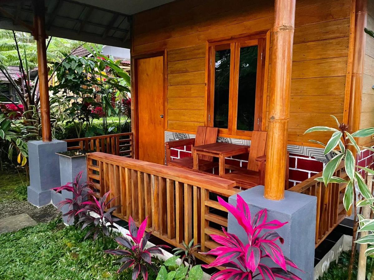 Wina Wani Bungalows Tetebatu Exterior photo